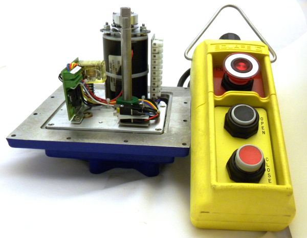 Indelac Electric Actuator M-Series NEMA 4 open with control